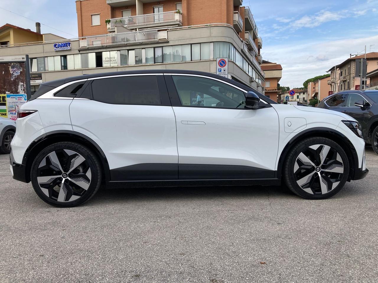 Renault Megane Mégane E-TECH EV60 op #6663
