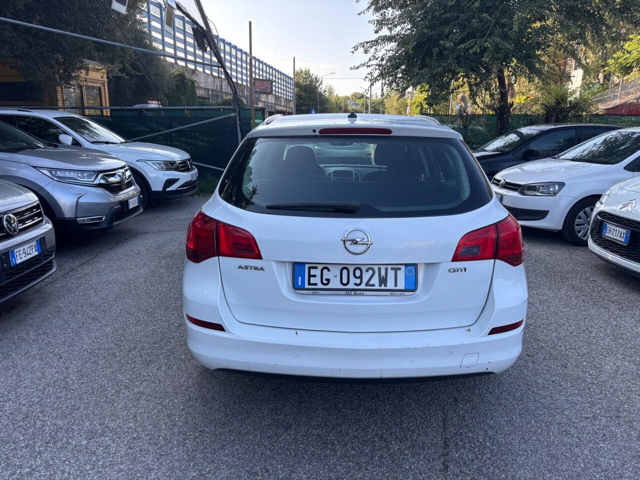 Opel Astra 1.7 CDTI 110CV s.w. OK Neopatentati