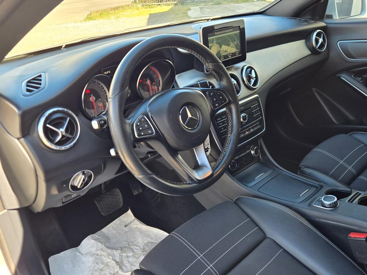 Mercedes-benz CLA 180 d Sport