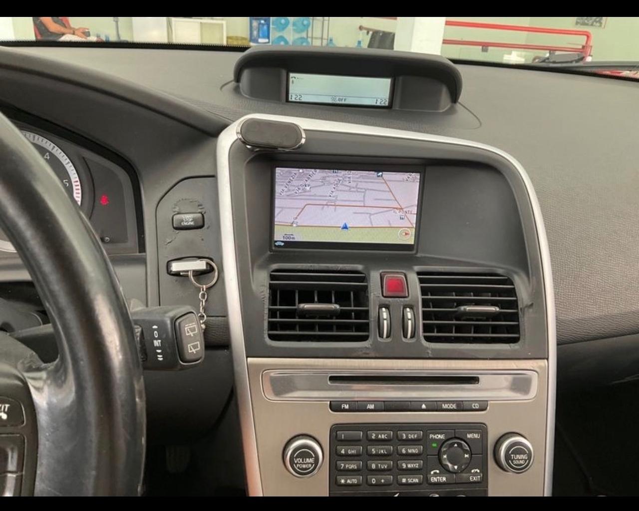 Volvo XC 60 XC60 D5 AWD Geartronic Summum