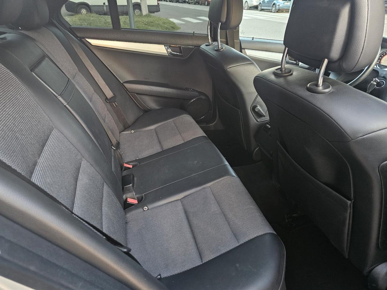 Mercedes-benz C 220 CDI 170cv Avantgarde AMG*Navi*17*Unipro*