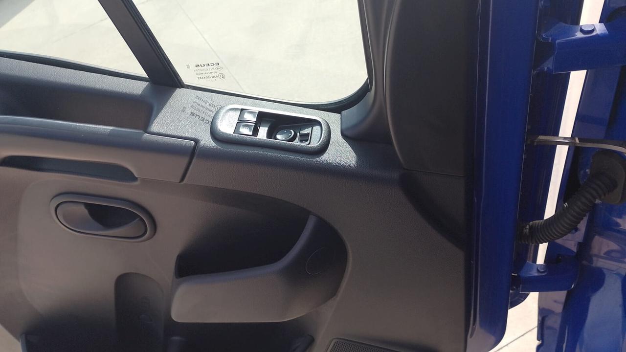 RENAULT MASTER FG TA L1 H2 T33 dCi 135 ICE 3 Posti