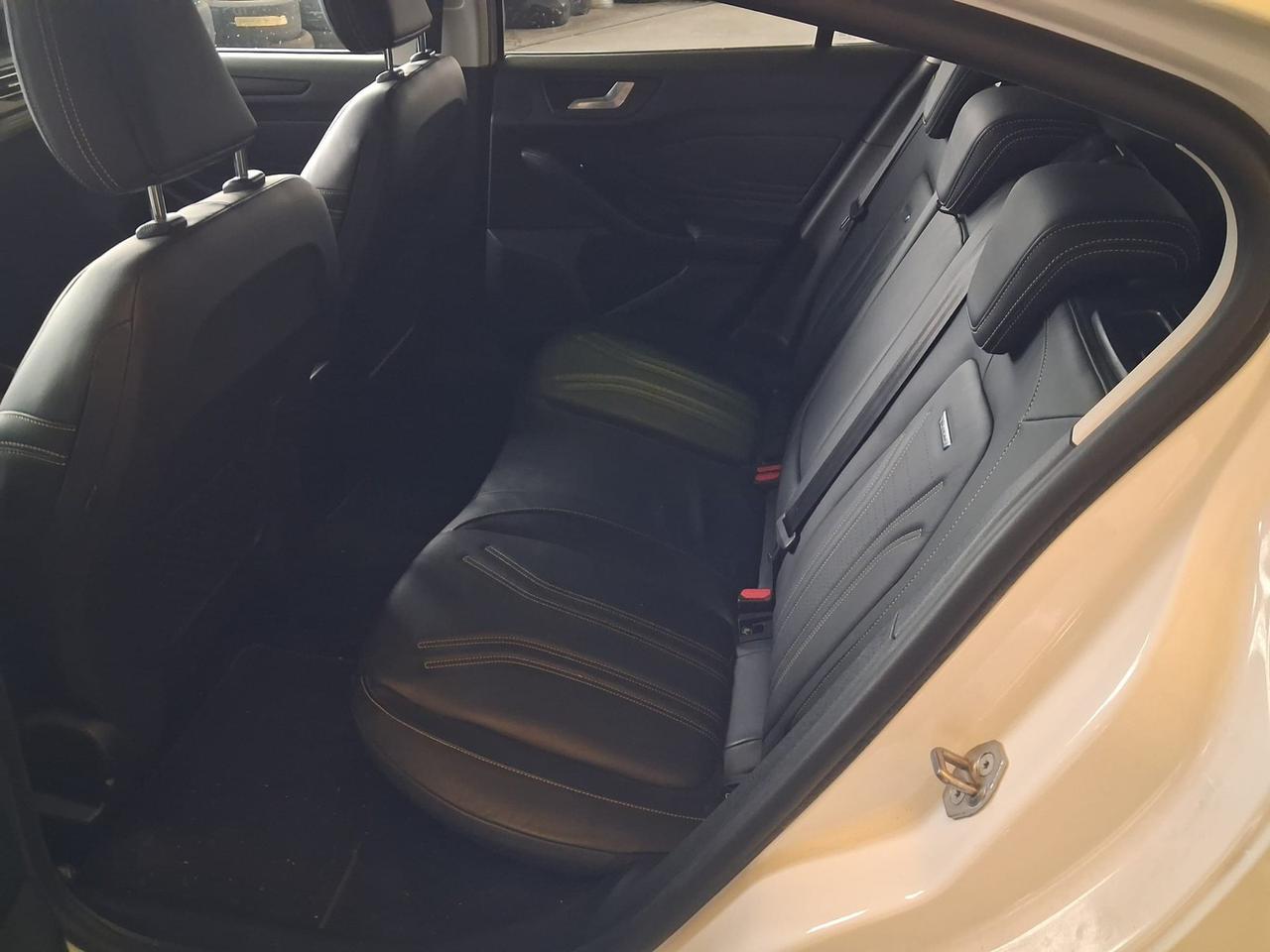 Ford Focus 5 porte 1.0 ecoboost 125cv vignale e-shifter