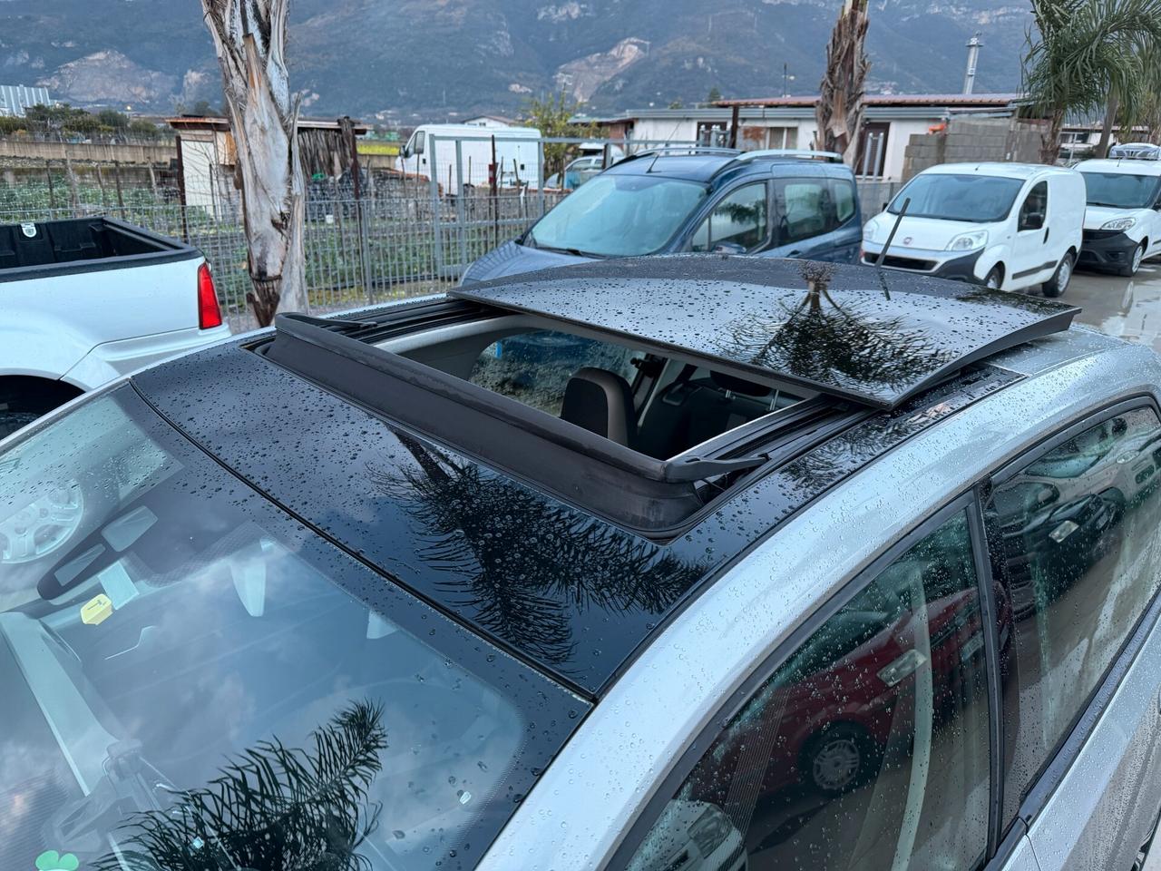 VOLKSWAGEN UP 2019 1.0 BENZ/METANO 68CV *TETTO APRIBILE