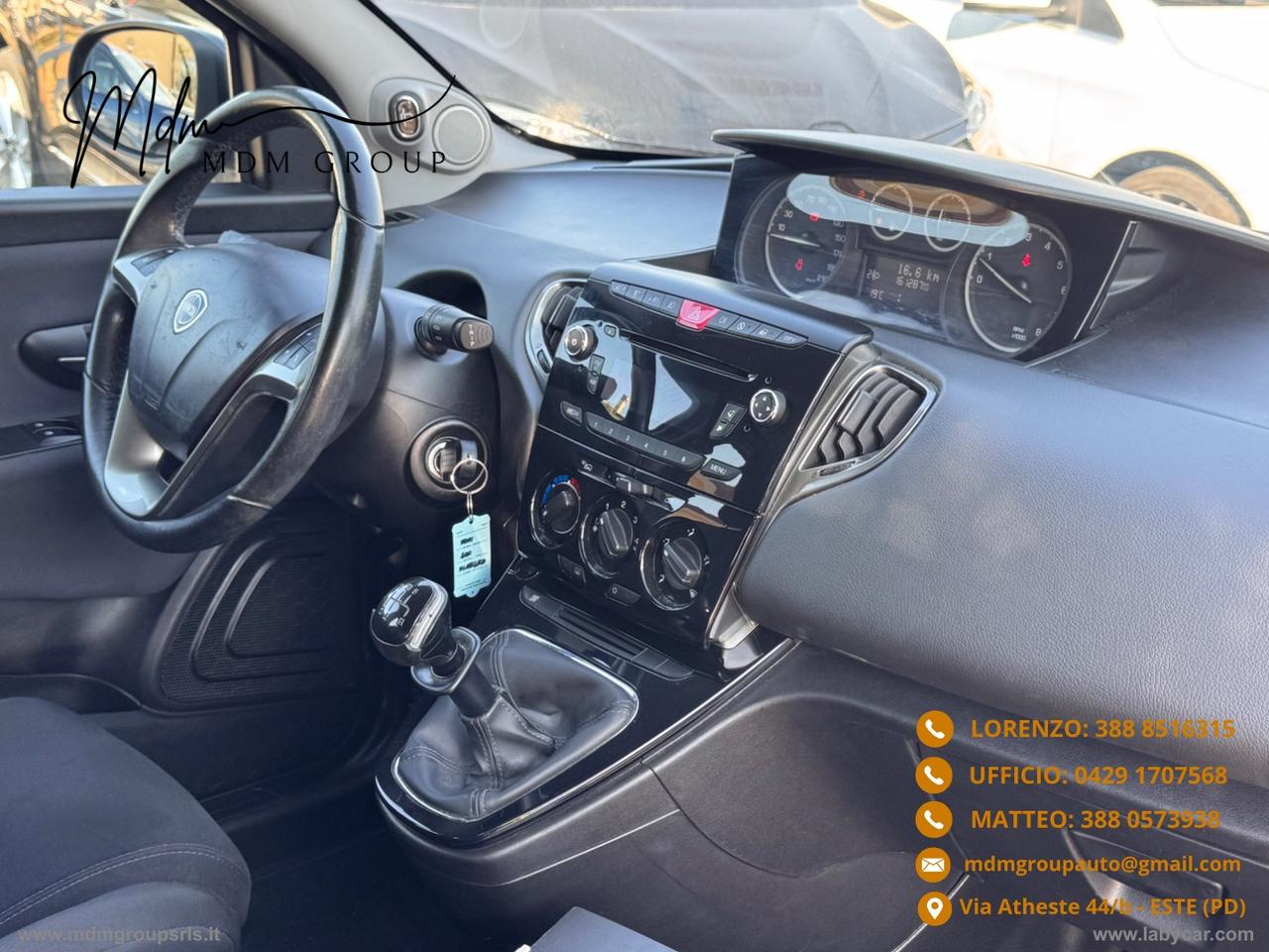 LANCIA Ypsilon 1.2 69 CV 5p. Silver