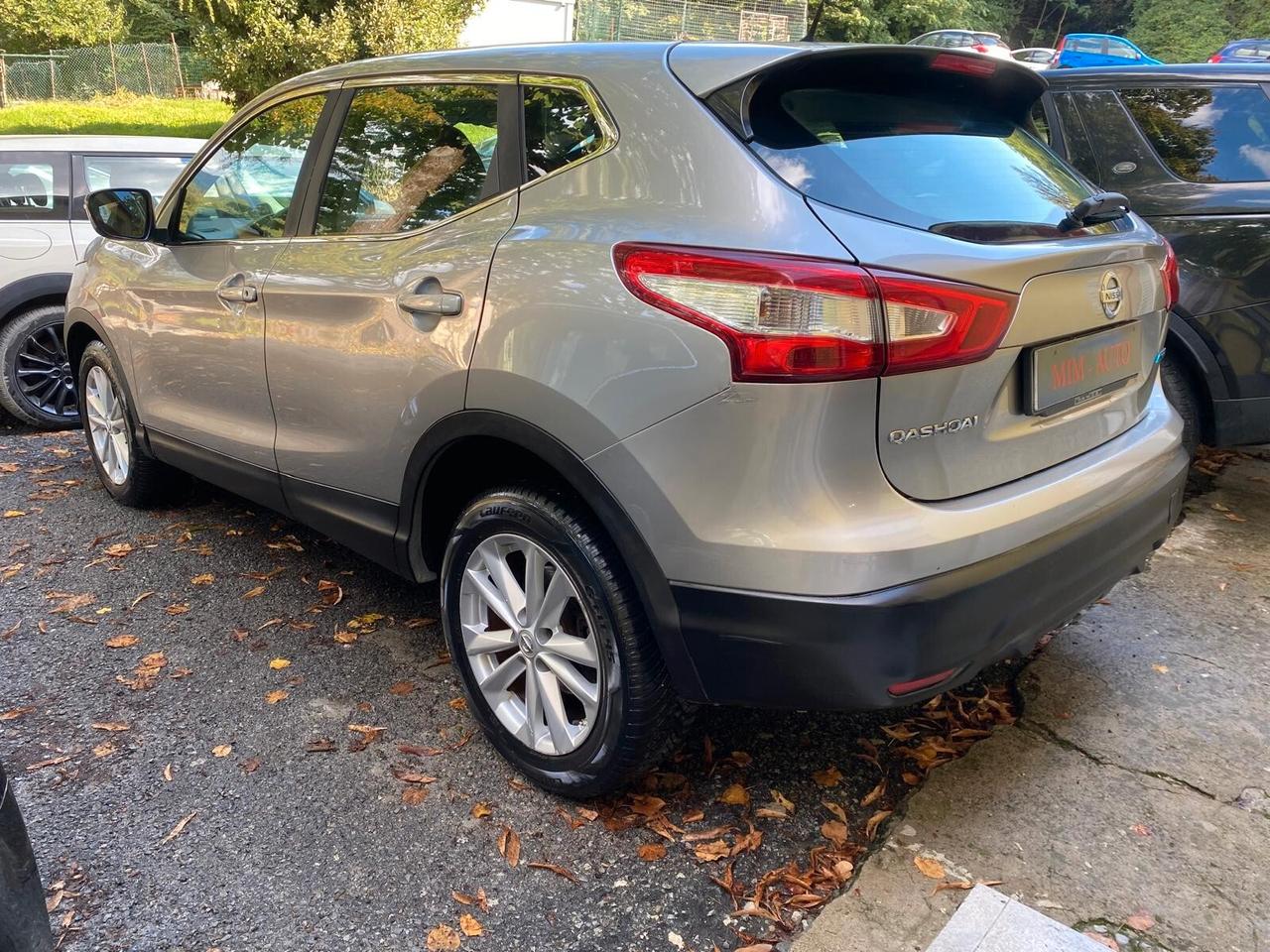 Nissan Qashqai 1.5 dCi Tekna 110CV GARANZIA 1 ANNO