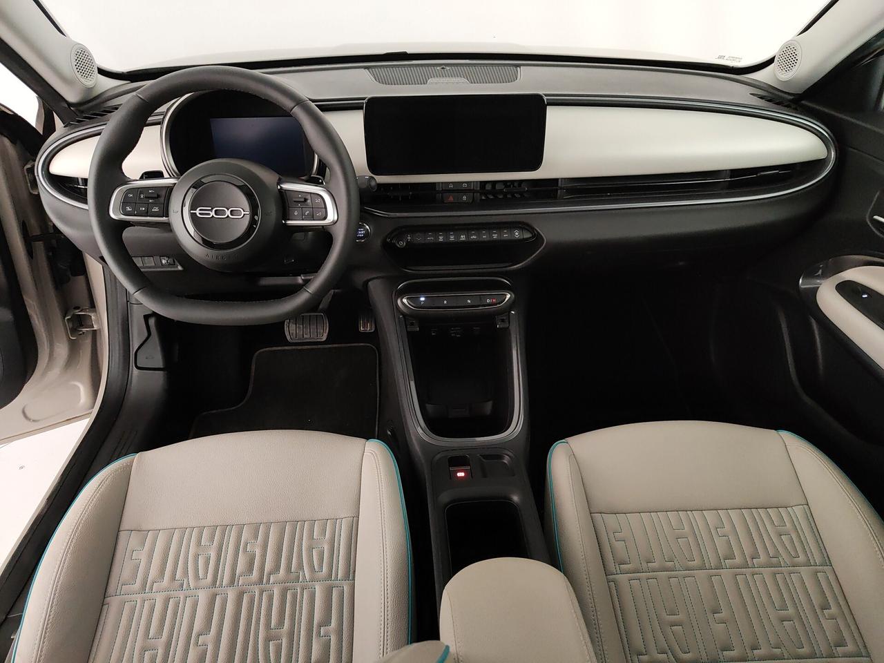 Fiat 600 Hybrid 110 CV DCT MHEV La Prima