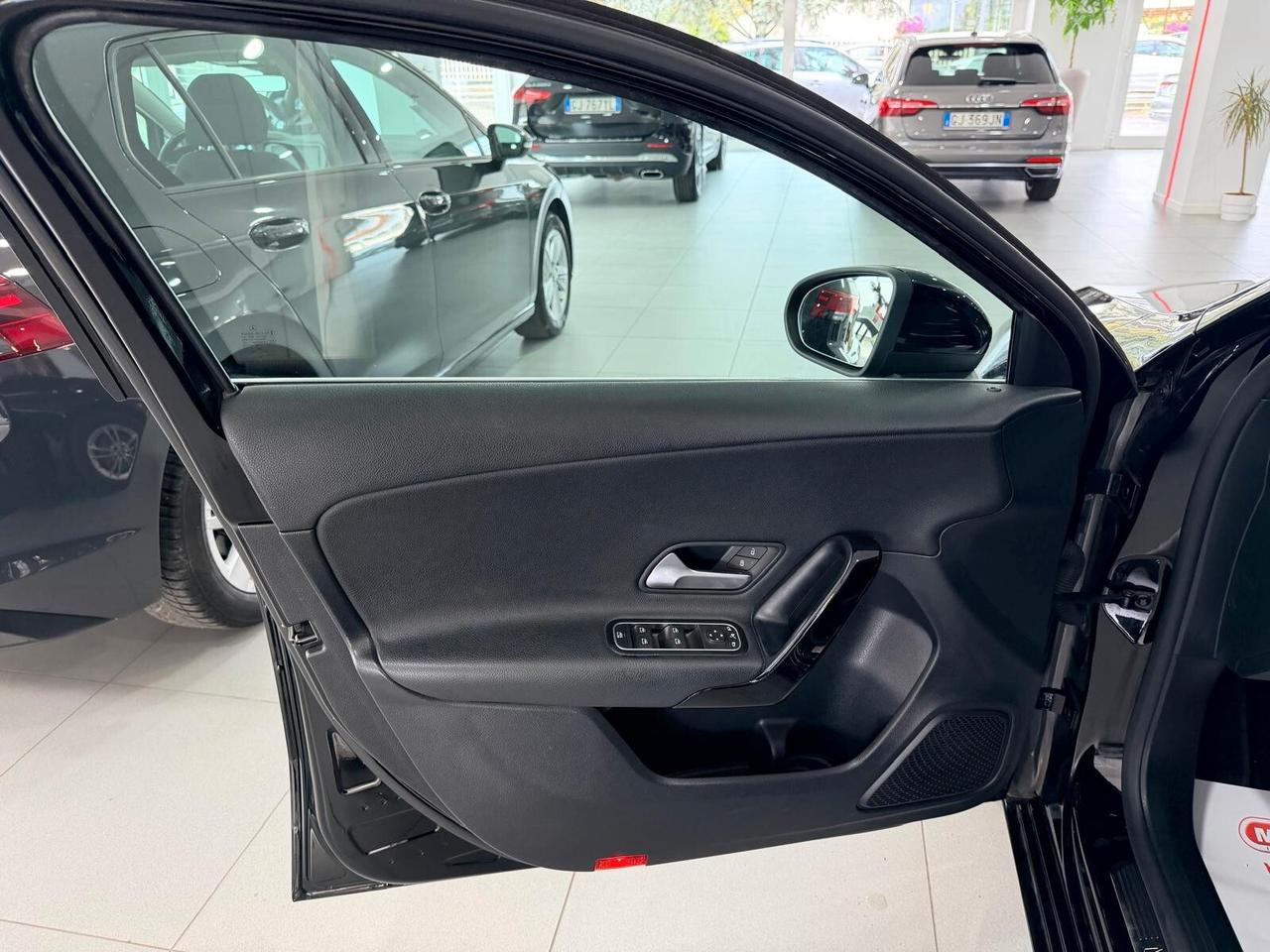 Mercedes-benz A 180 d Automatic Business