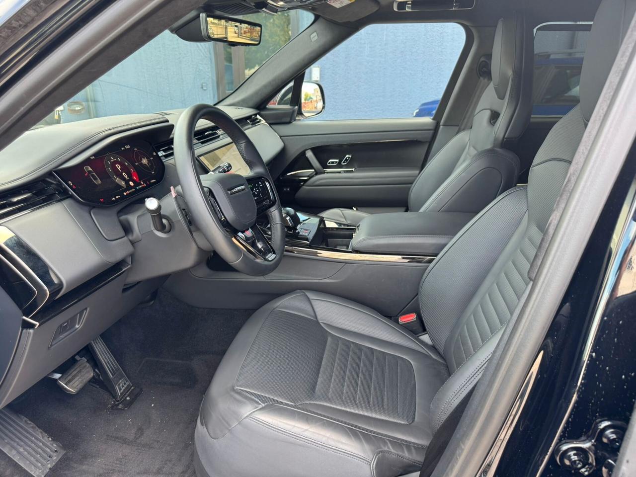Land Rover Range Sport 4.4 V8 635 CV SV Edition Two