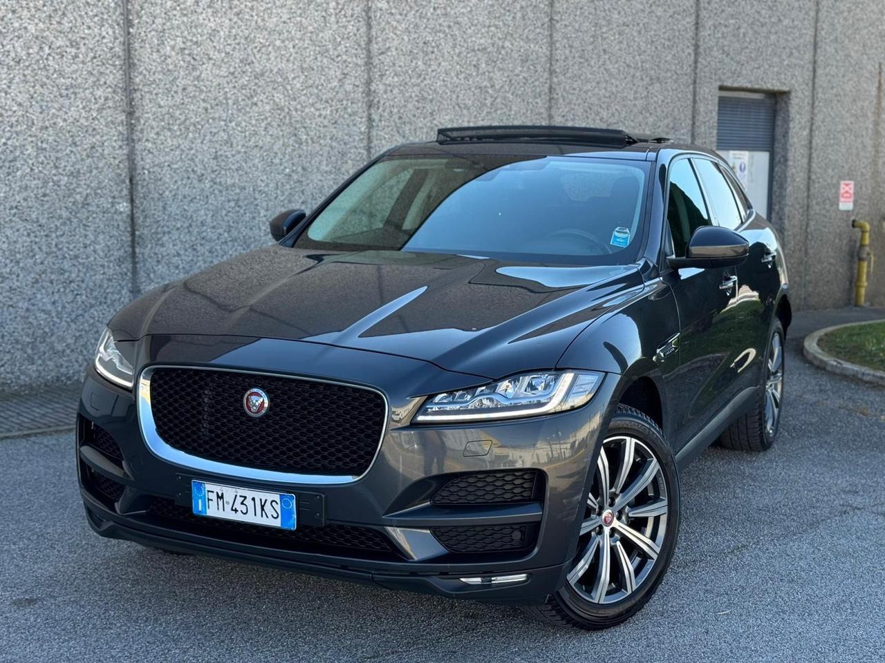 Jaguar F-Pace 2.0 D 180 CV AWD Motore da Controllare
