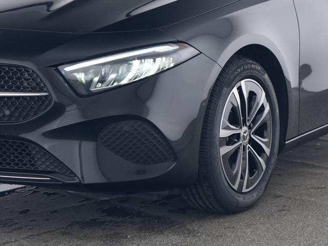 MERCEDES-BENZ A 180 Automatic Progressive Advanced