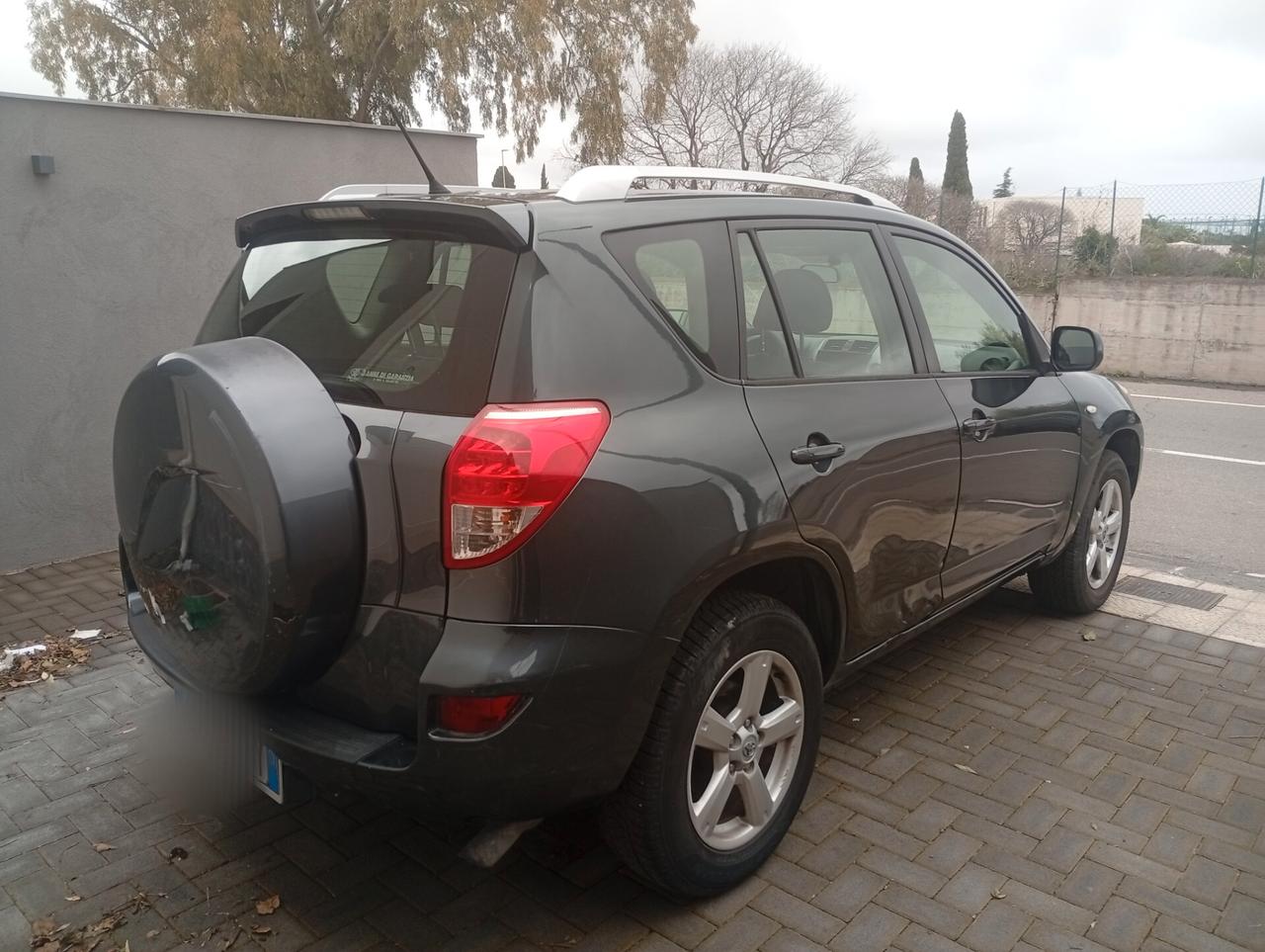 Toyota RAV 4 RAV4 2.2 D-4D 136 CV Luxury