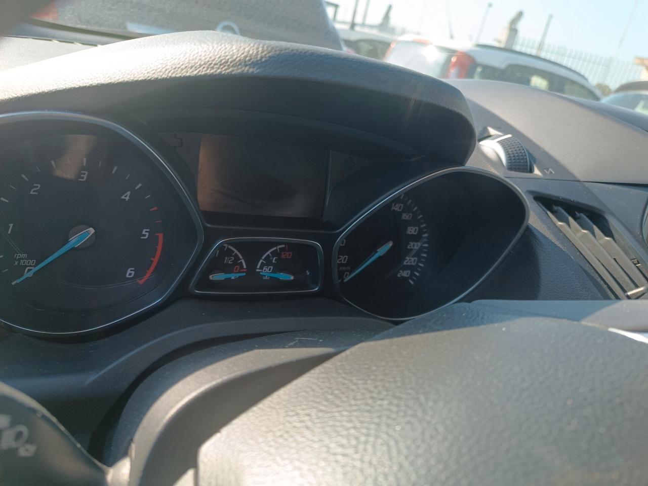 Ford Kuga 2.0 TDCI 120 CV S&S 2WD Titanium