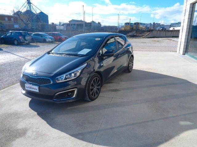 Kia Ceed cee'd 1.6 CRDi 110 CV 5 porte Cool