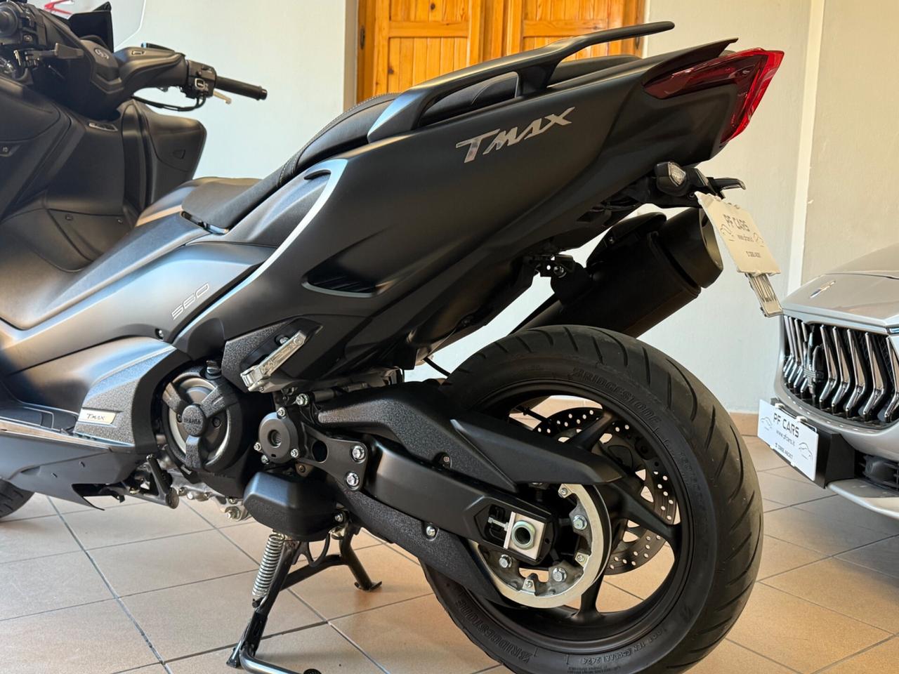 Yamaha T Max 560