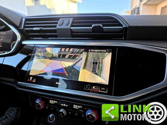 AUDI Q3 35 TDI S tronic Identity Black Business Advantage