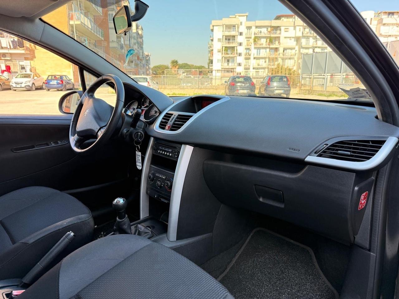 Peugeot 207 1.4 HDi 90mila KM Restyling 2012 Full Ottima