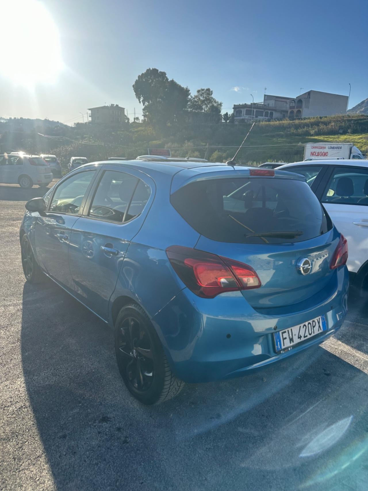 Opel Corsa 1.2 5 porte