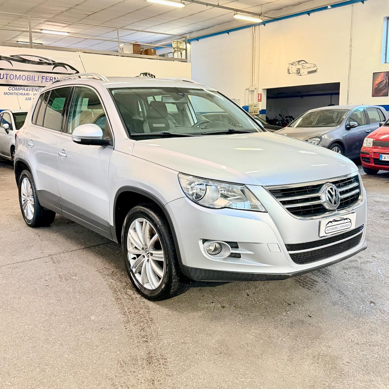 Volkswagen Tiguan 2.0 16V TDI DPF tiptronic Sport & Style (18°)