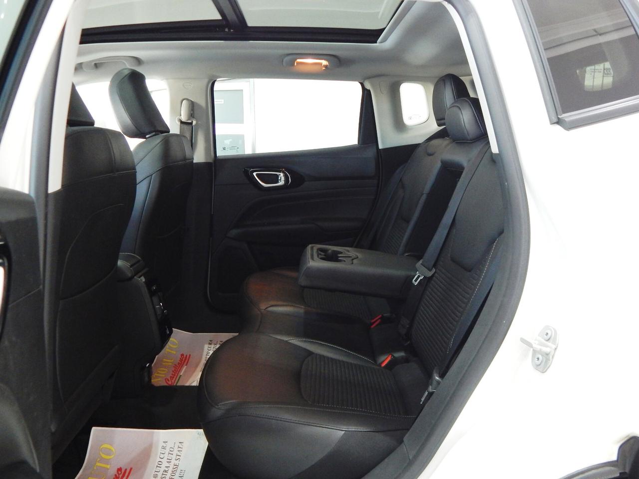 Jeep Compass 1.6 mjt Limited 130cv TETTO-NAVI-PELLE-PARK-LED