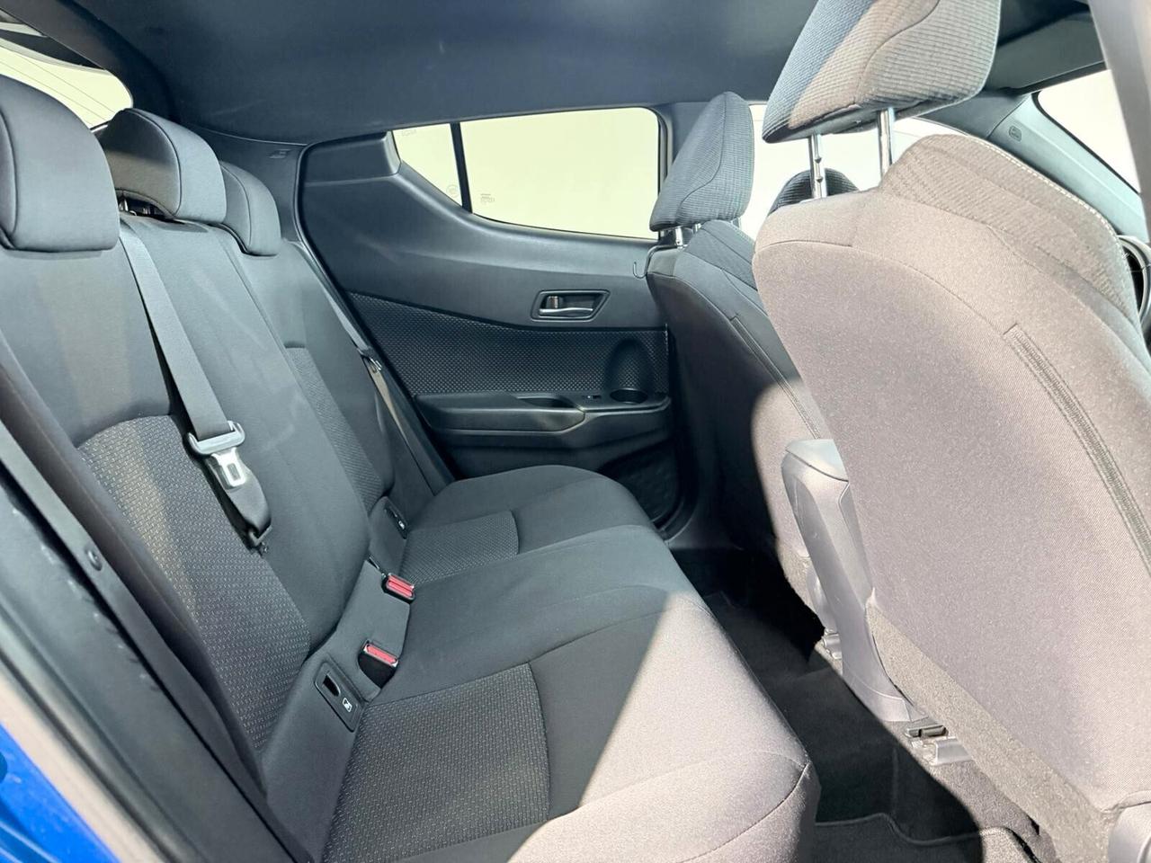 Toyota C-HR 1.8 FULL HYBRID PRONTA CONSEGNA