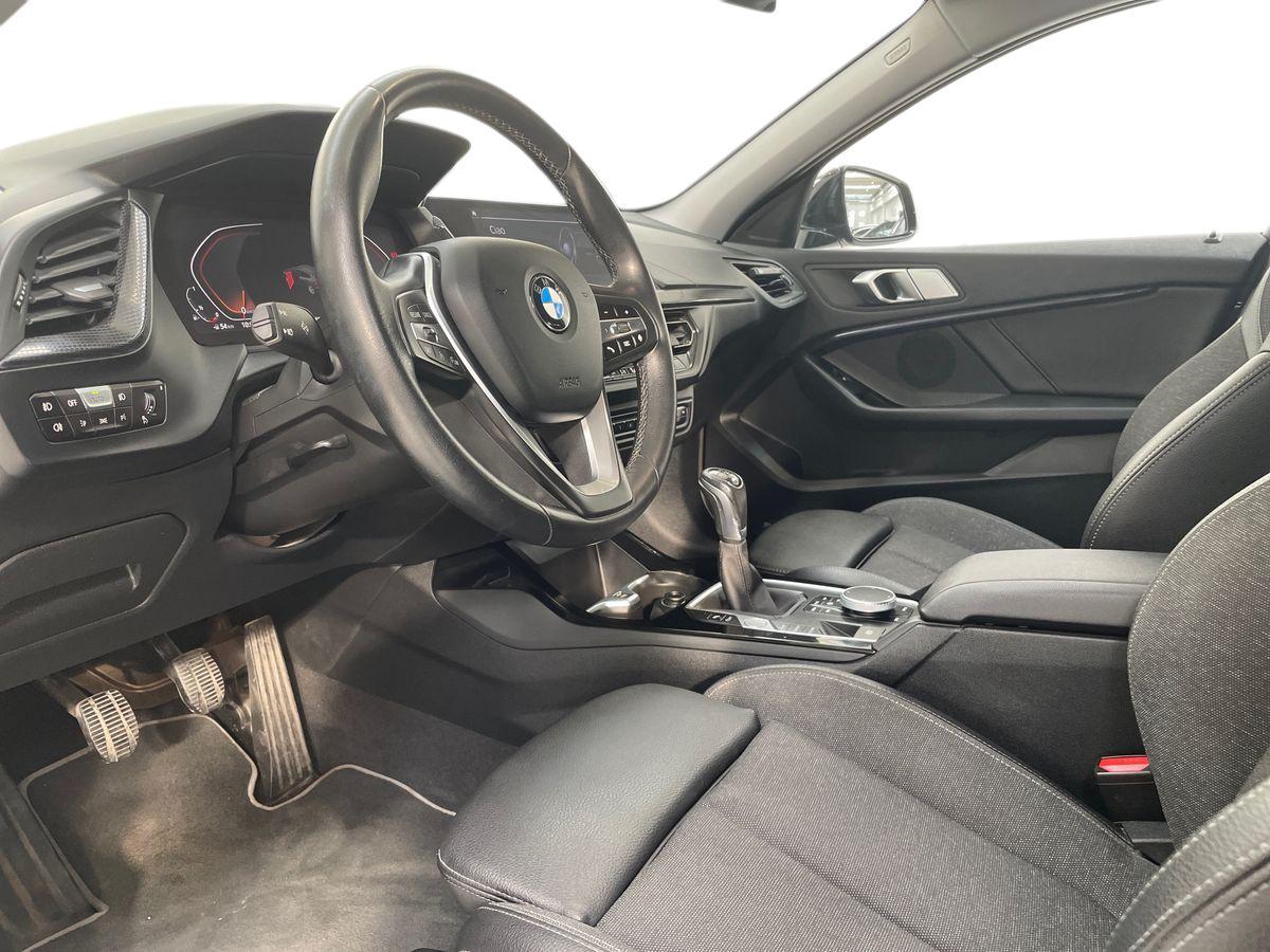 BMW 118i Sport 136cv