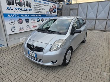 Toyota Yaris 1.3 5 porte Sol