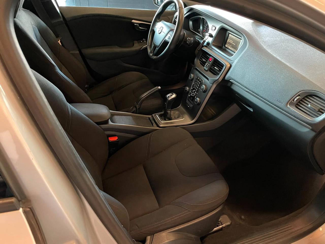 Volvo V40 D2 Business