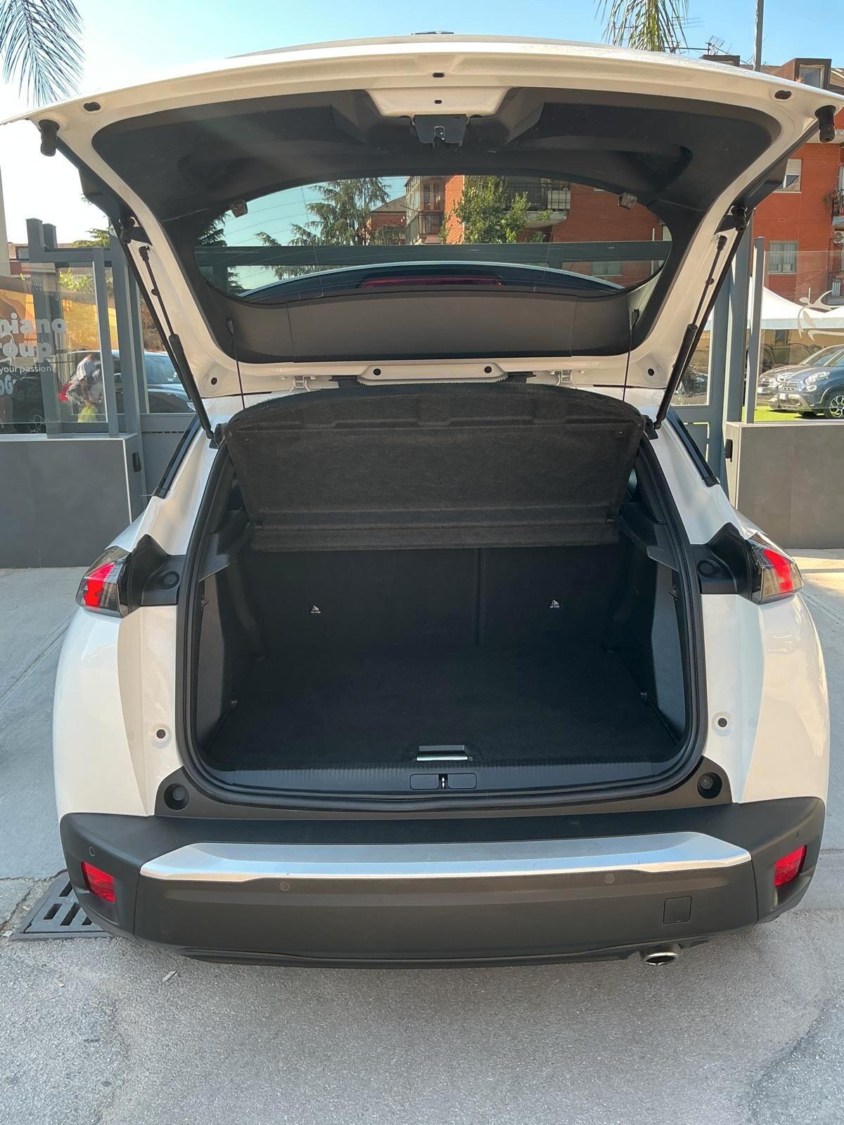 Peugeot 2008 BlueHDi 130 S&S EAT8 Allure Pack