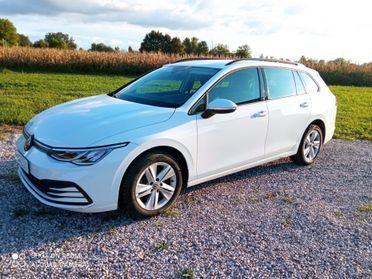 Volkswagen Golf 8 Variant 2.0 TDI HIGHLINE SCR DSG Life