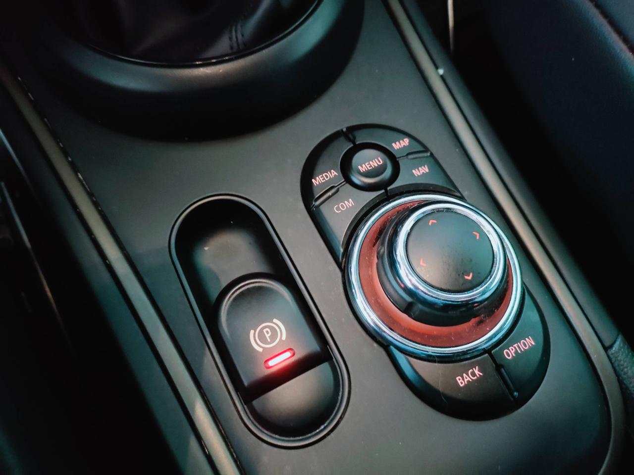 MINI Mini Countryman F60 2020 - Mini Countryman 1.5 Cooper SE Essential all4 auto