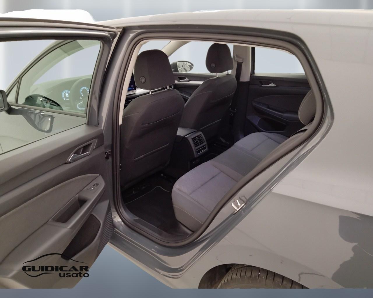 VOLKSWAGEN Golf VIII 2024 - Golf 2.0 tdi Life 115cv