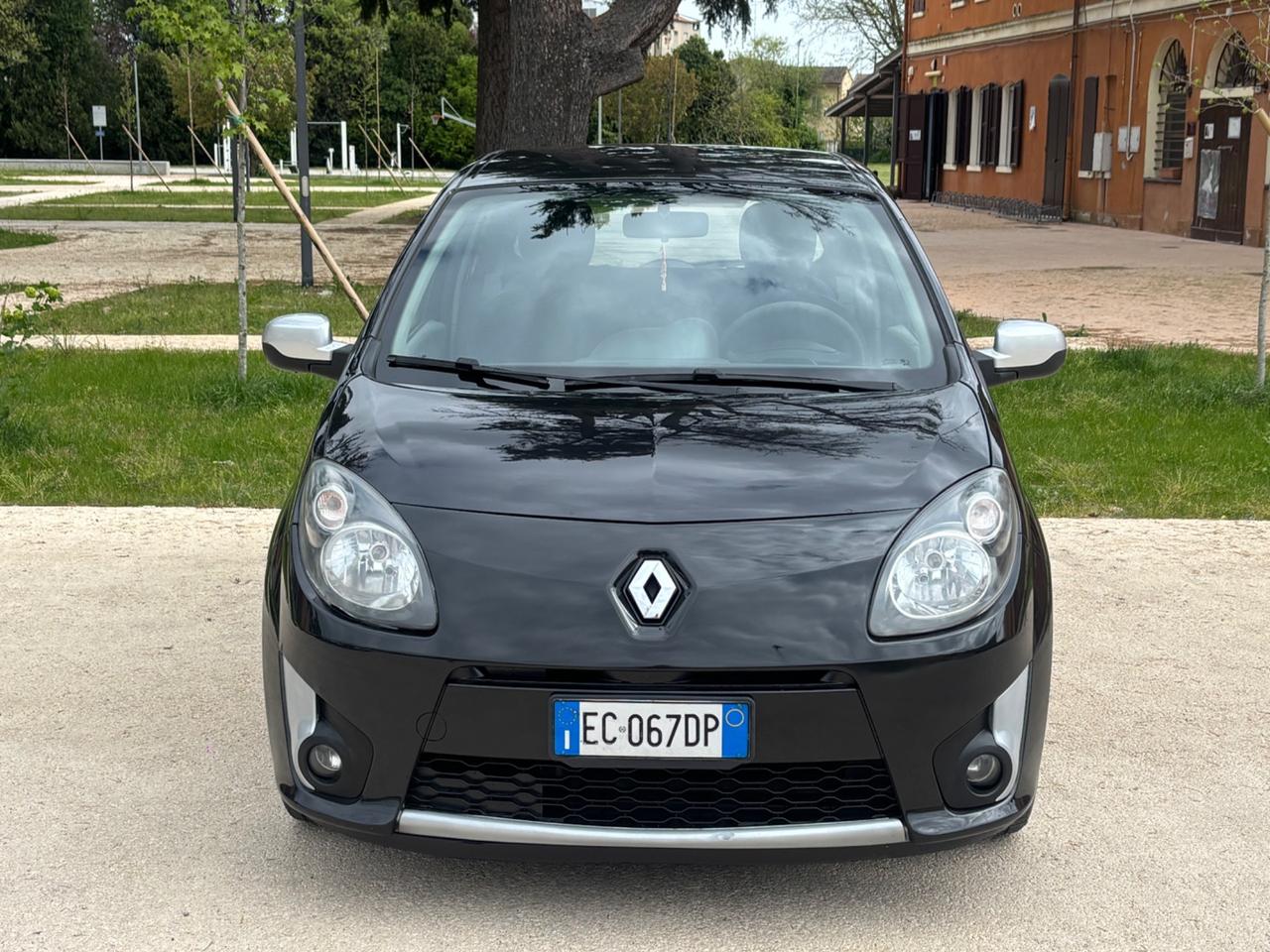 Renault Twingo 1.2 16V neopatentati euro 5