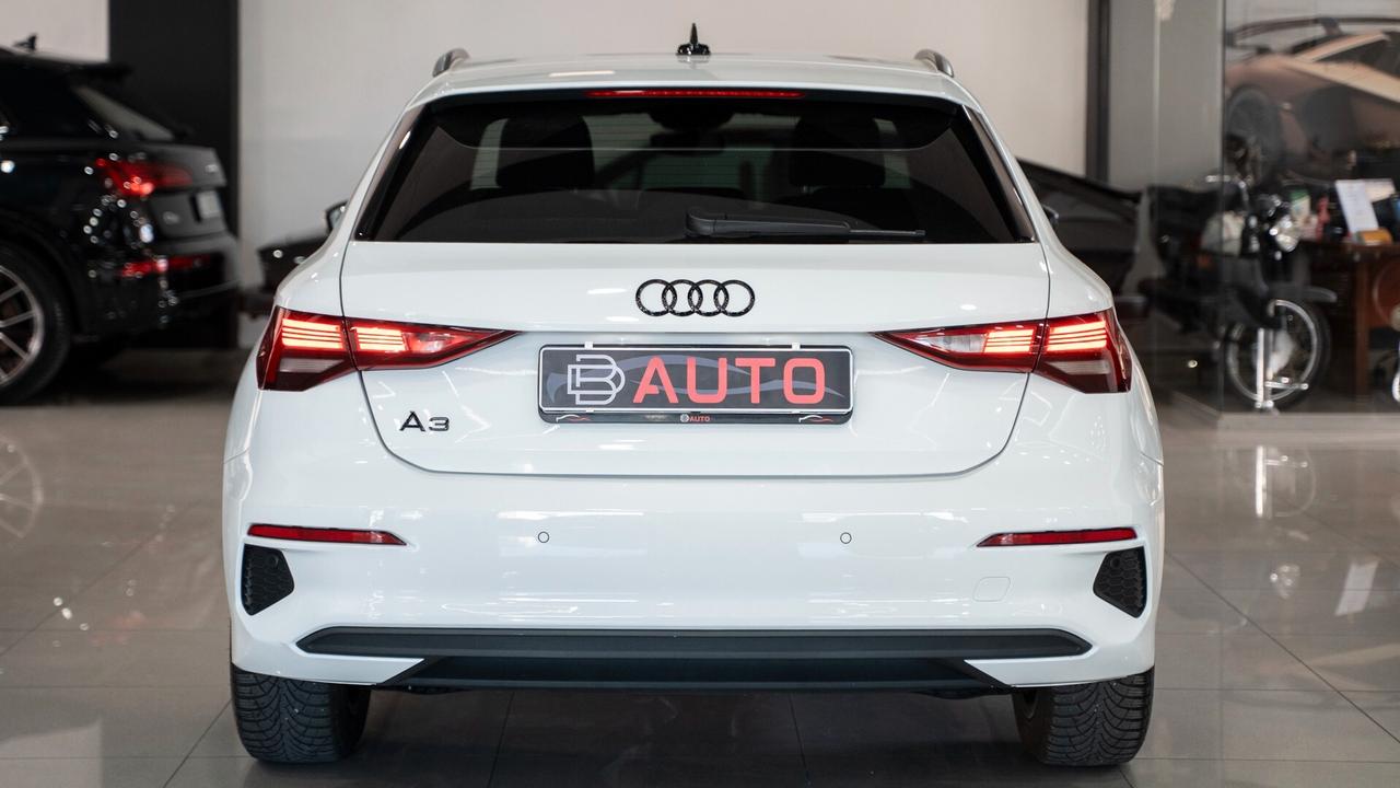 Audi A3 SPB 35 TDI S TRONIC SPORT BLACK EDITION NAVI FULL