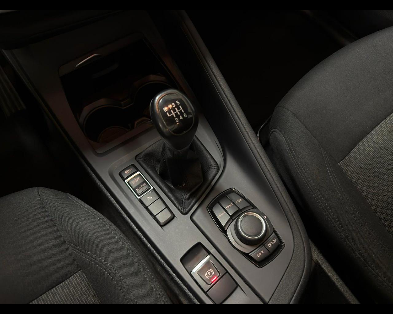 BMW X1 (F48) - X1 sDrive18i Advantage