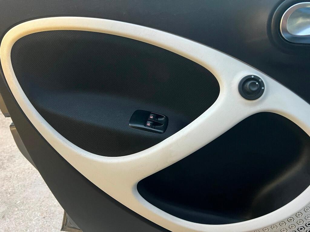 Smart Forfour Passion 1.0 71CV soli 56.000KM