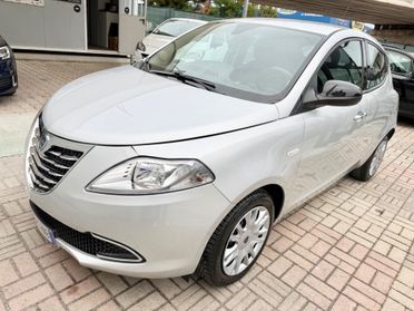 Lancia Ypsilon 1.2 Silver