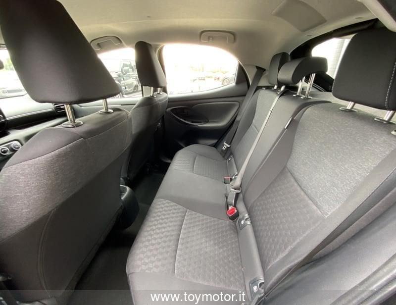 Toyota Yaris 4ª serie 1.0 5 porte Trend