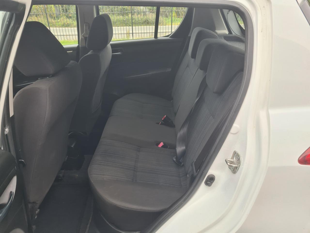 Suzuki Swift 1.3 DDiS 5 porte B-Easy