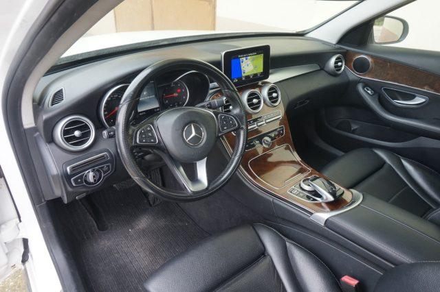 MERCEDES-BENZ C 220 d Auto Sport
