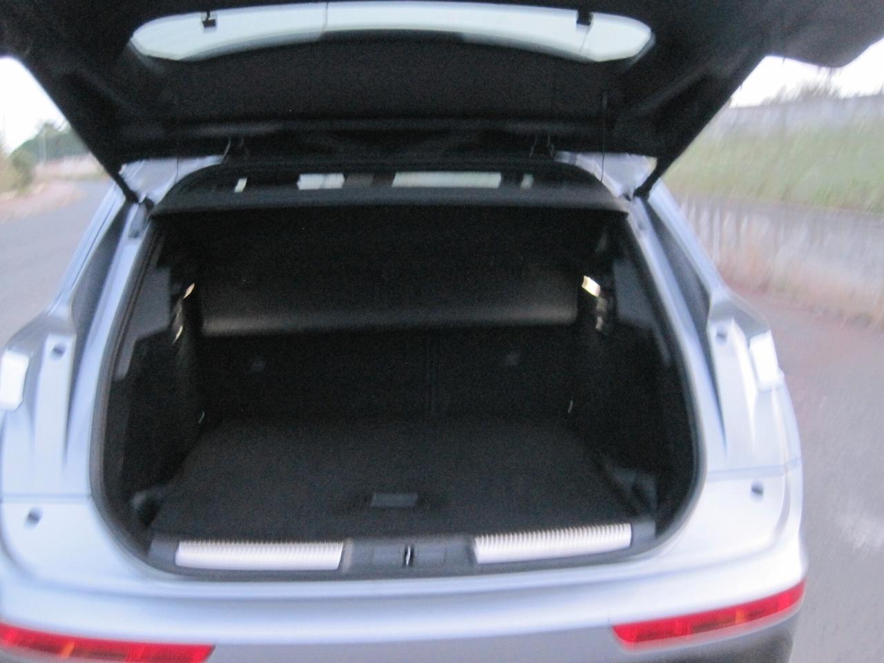 Ds 7 Crossback 2.0 Blue Hdi 180 EAT8 OPERA