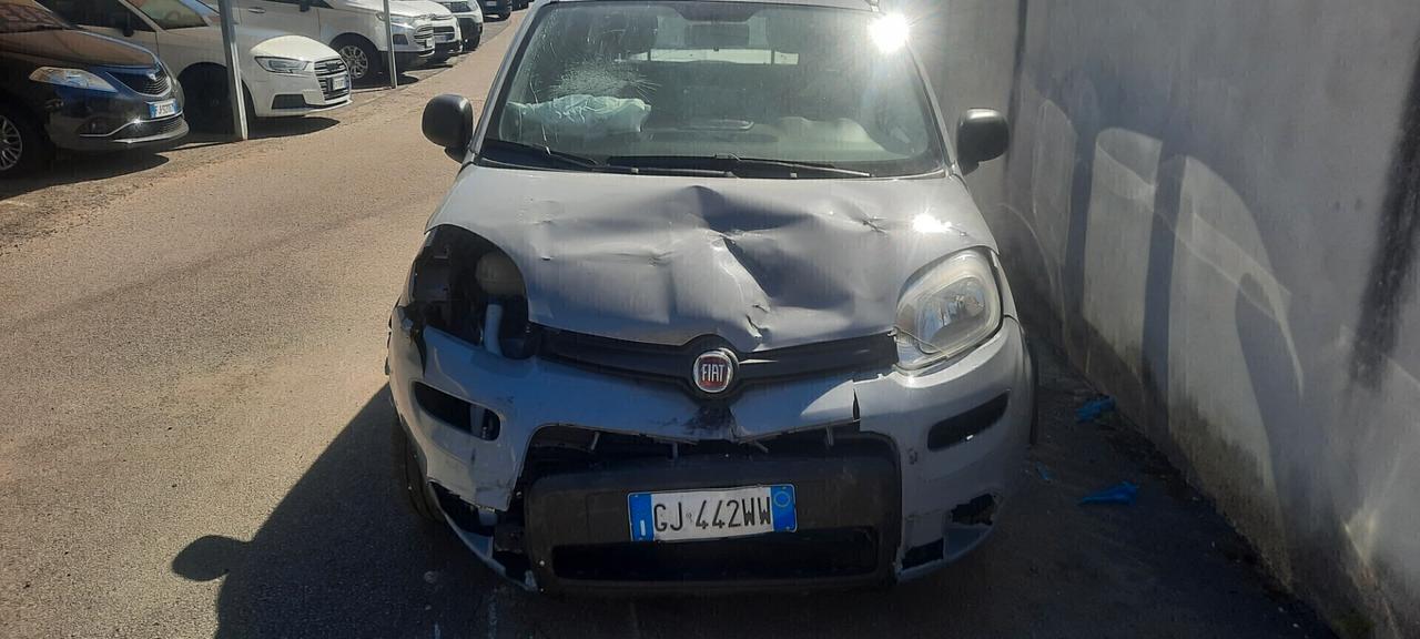 Fiat Panda cc10 ibrida benzina anno 2022
