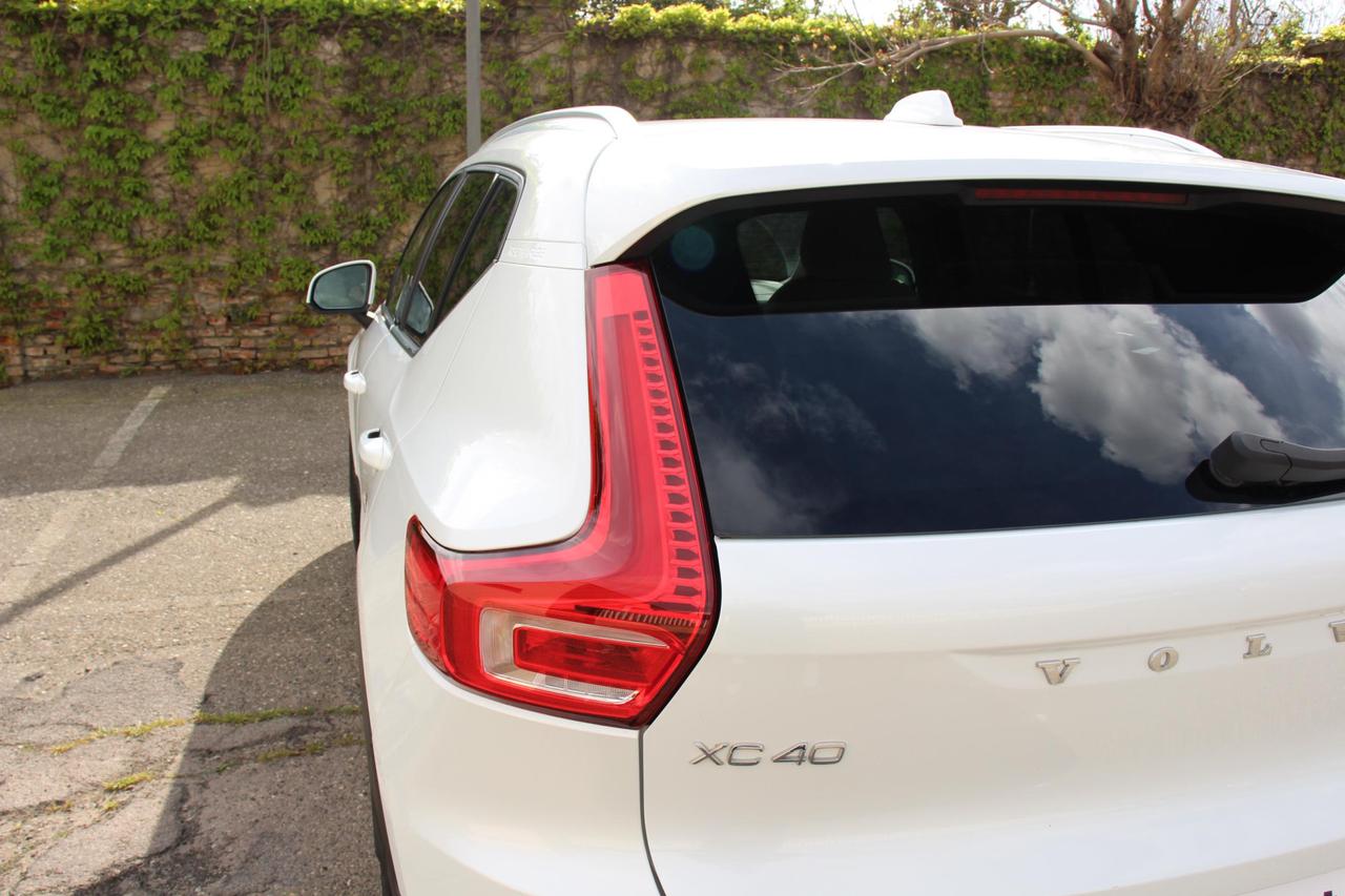 VOLVO XC40 N1 1.5 T4 plug-in hybrid Inscription Expression my21
