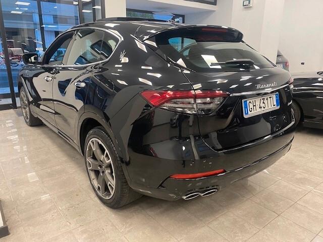 Maserati Levante 330 CV MHEV AWD GT