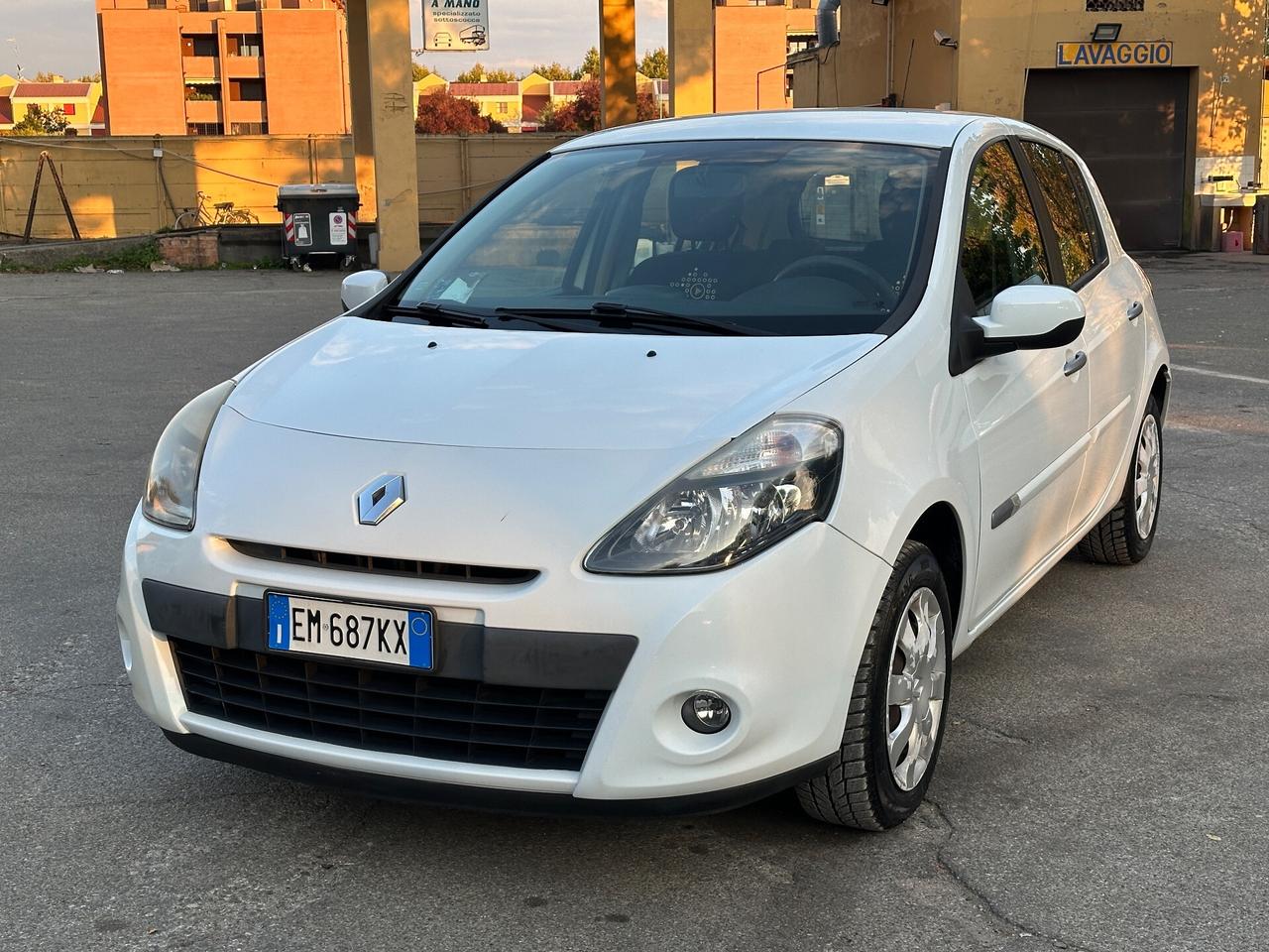 Renault Clio 1.2 16V 5 porte GPL Dynamique