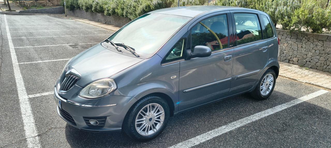 Lancia MUSA 1.3 Mjt 95 CV Platinum