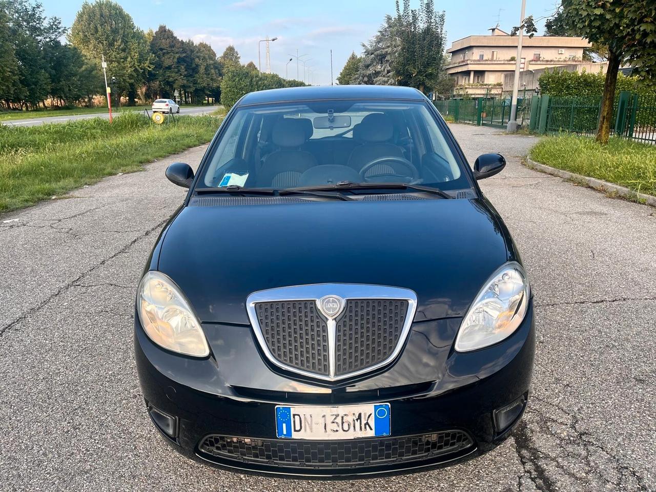 Lancia Ypsilon 1.2 Platino