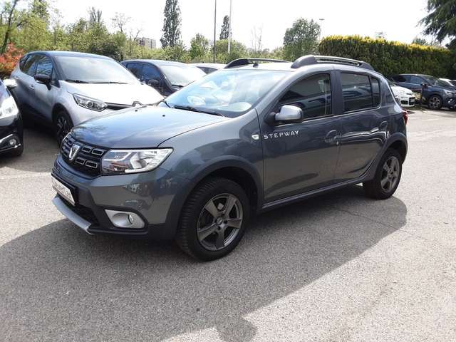 Dacia Sandero Stepway 0.9 tce Brave