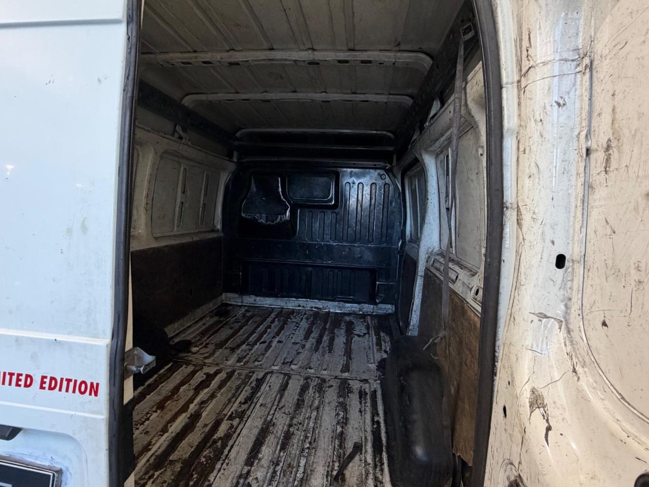 Ford Transit 300 2.0 TDCi/125cat PC-TM-DC Fu.