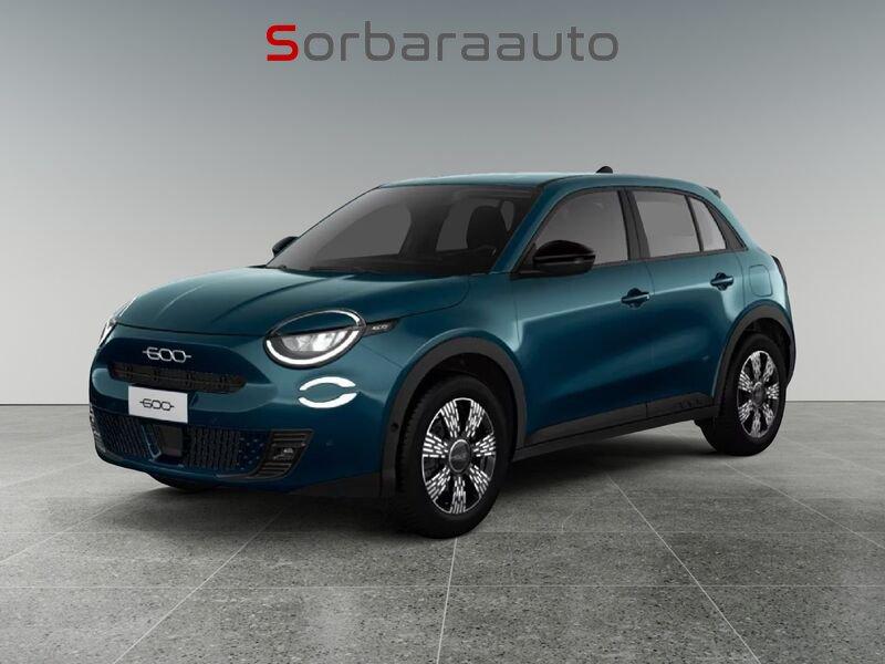 FIAT 600 600 1.2 hybrid 145cv auto con XC4-Freno di stazionamento elettrico / 256-Piano bagagliaio regolabile
